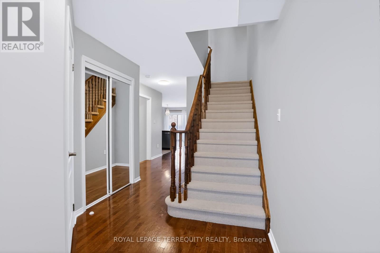 19 - 253 Sprucewood Crescent W Property Photo 45