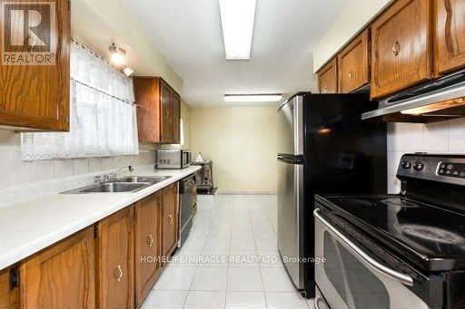 479 Brimorton Drive Property Photo 5