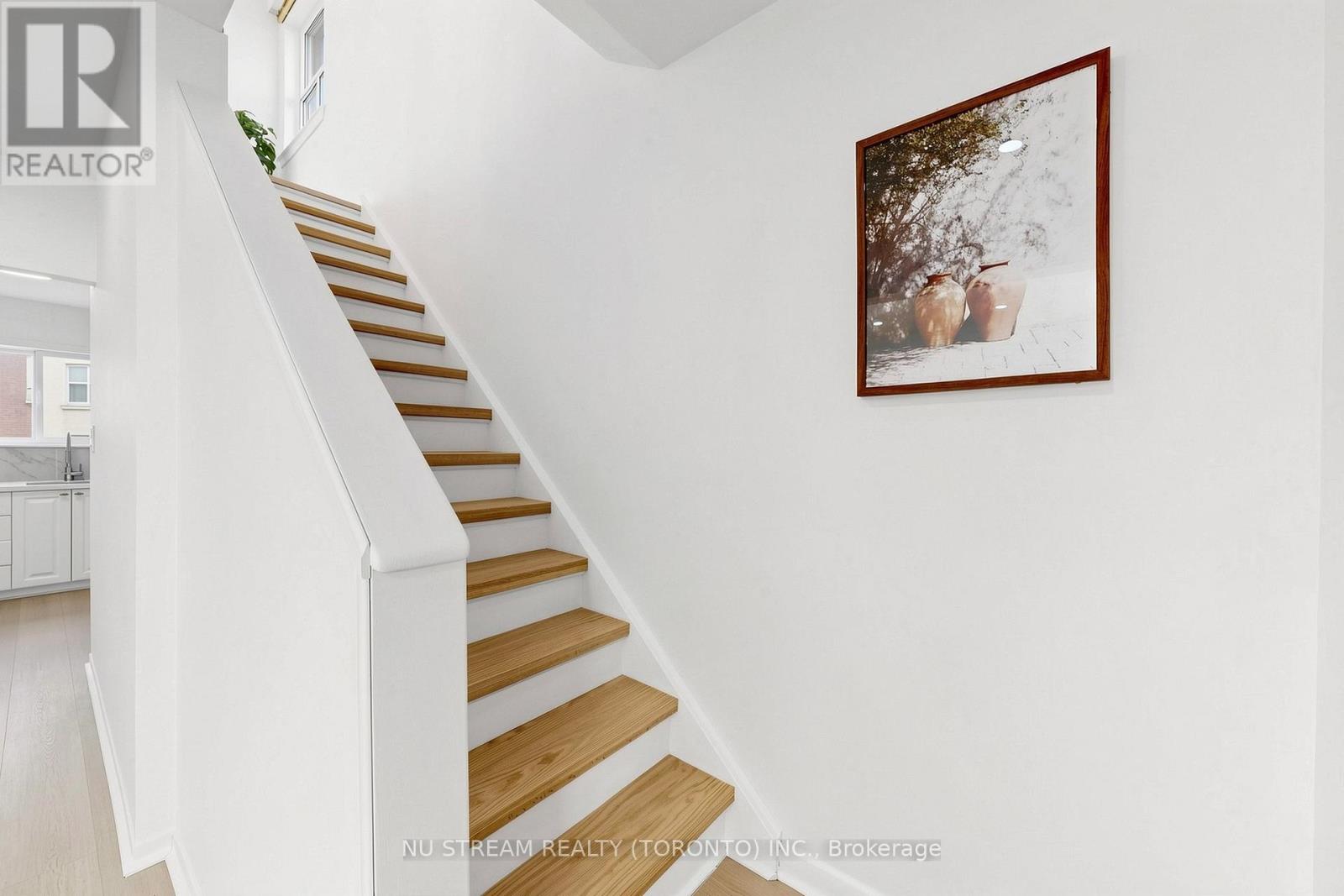 177 Vauxhall Drive Property Photo 14