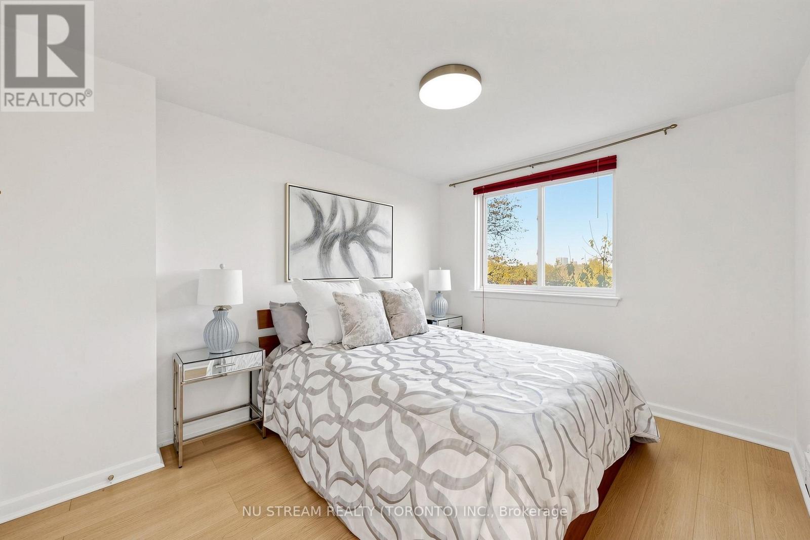 177 Vauxhall Drive Property Photo 16