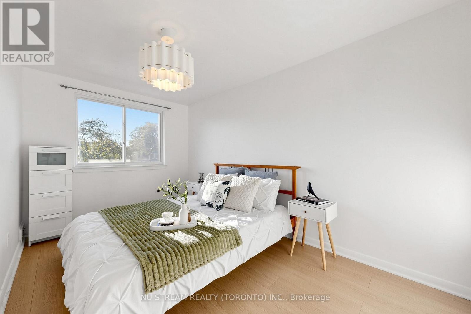 177 Vauxhall Drive Property Photo 18