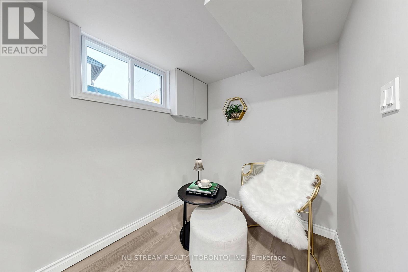 177 Vauxhall Drive Property Photo 23