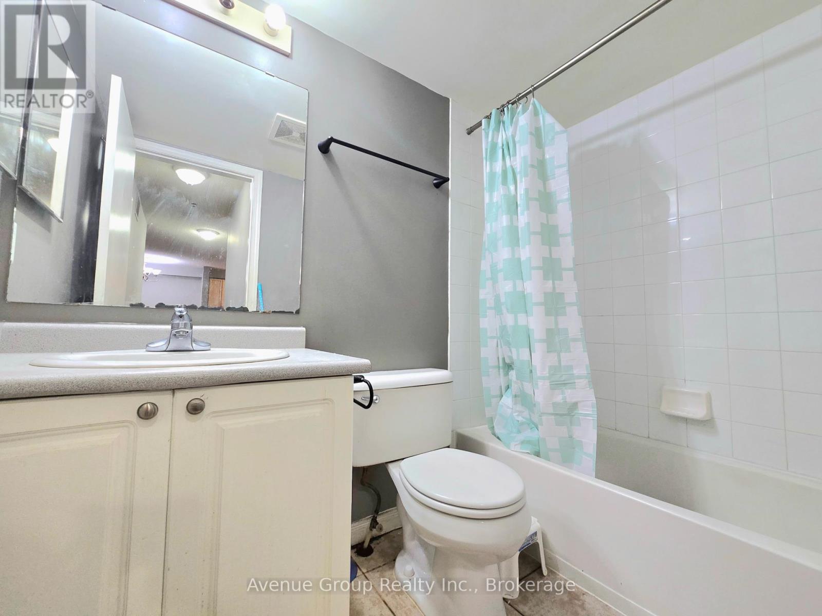 Room 2 - #314 - 684 Warden Avenue Property Photo 6