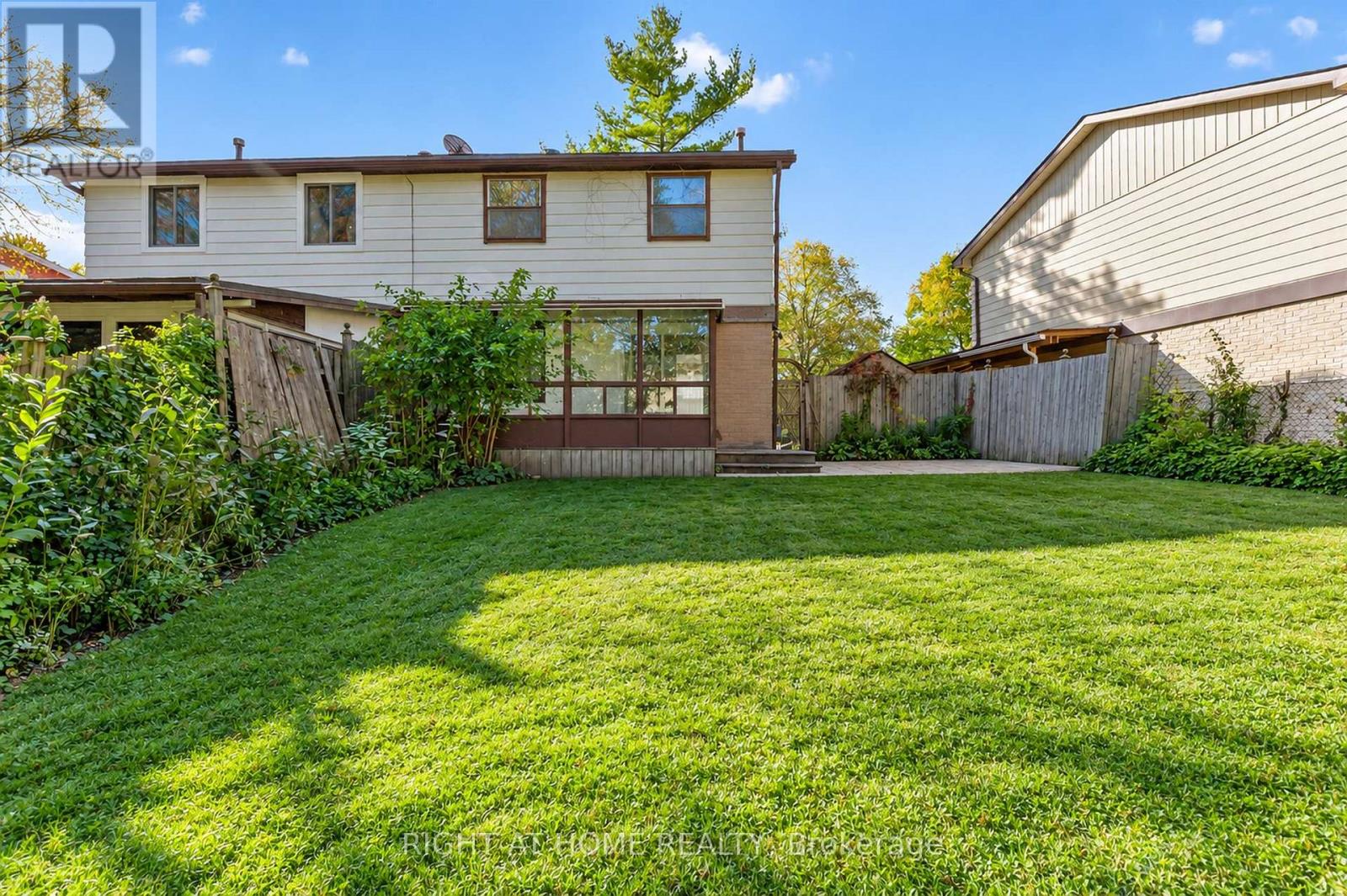 68 Trott Square Property Photo 20