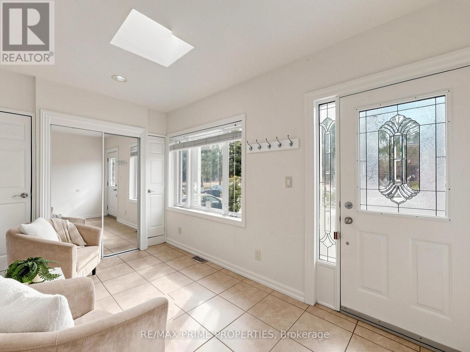 18 Dentonia Park Avenue Property Photo 19
