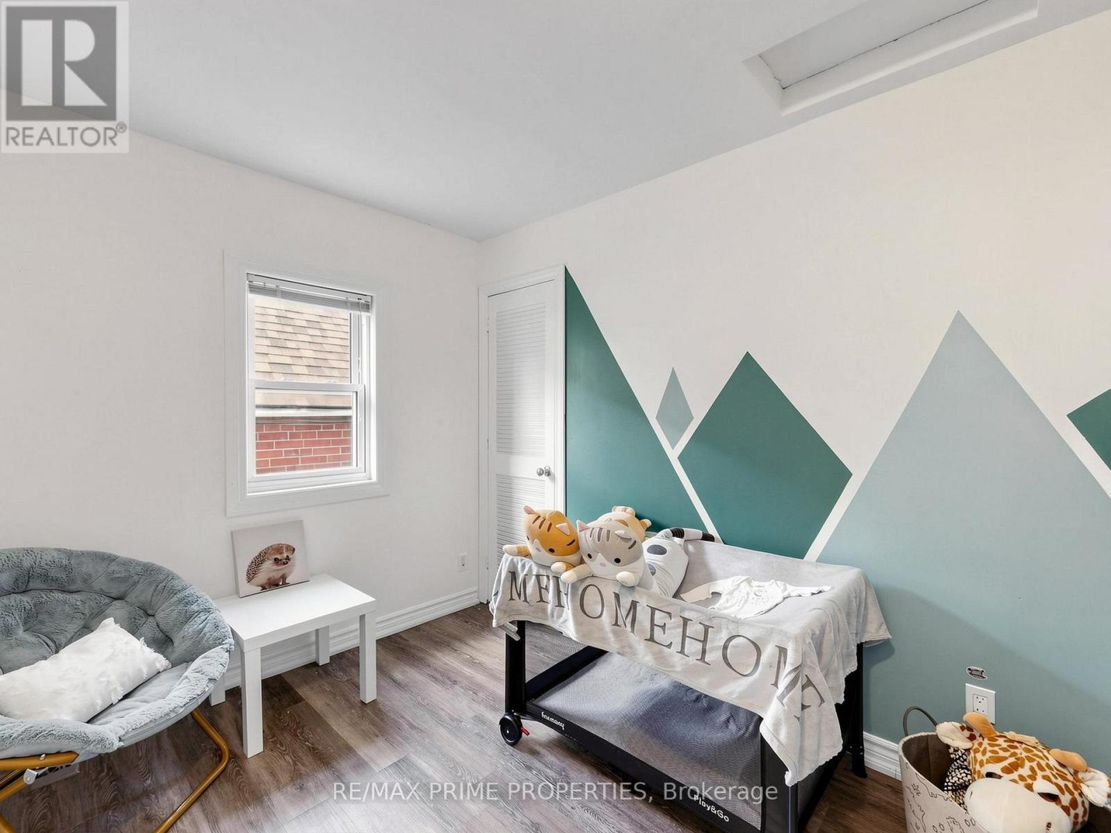 18 Dentonia Park Avenue Property Photo 27