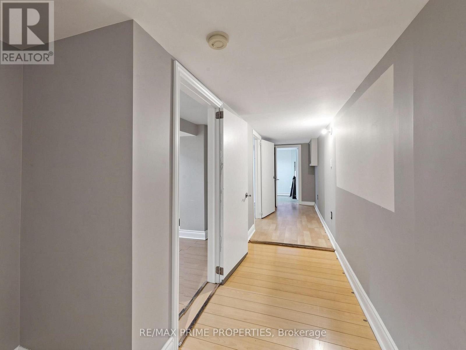 18 Dentonia Park Avenue Property Photo 41