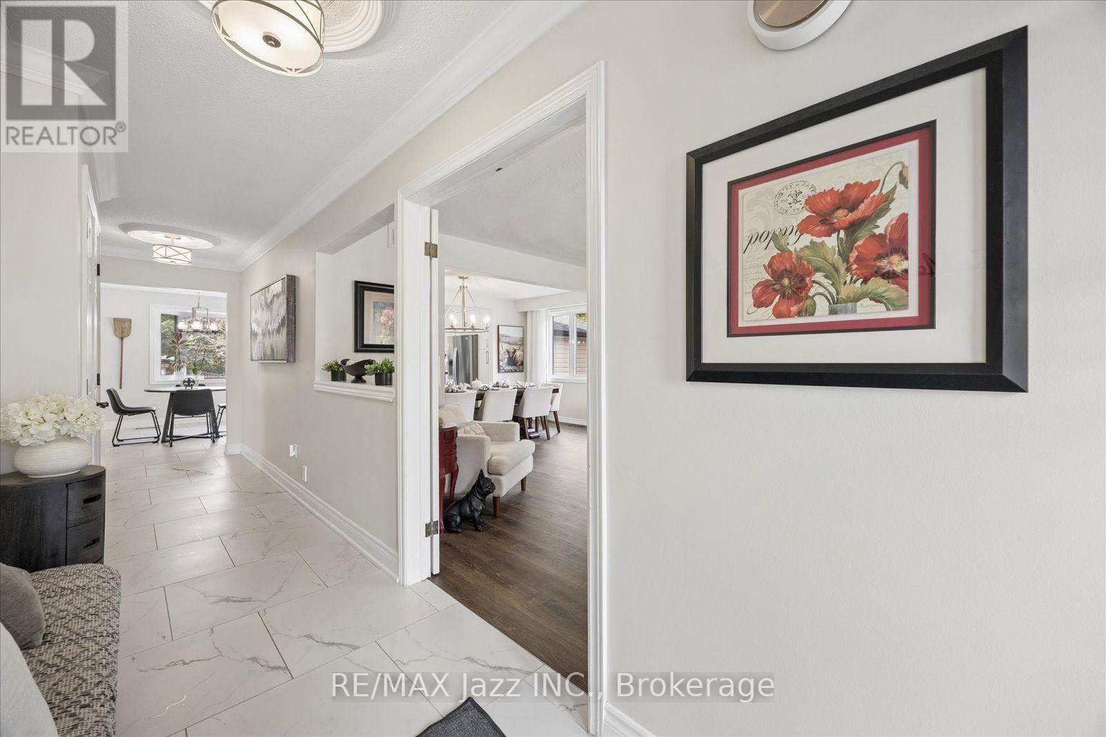 510 Fairglen Avenue Property Photo 7