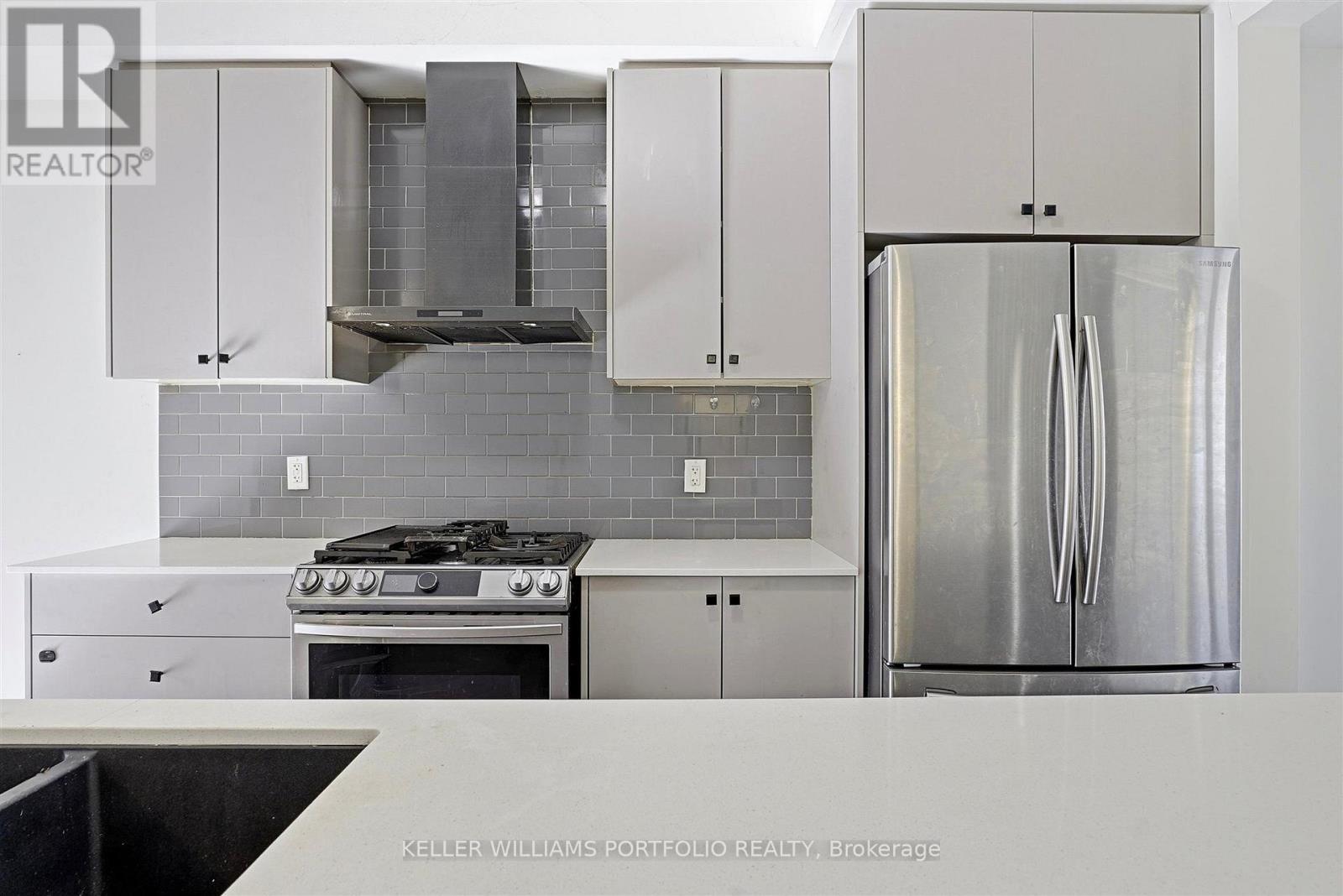 200 Coronation Road Property Photo 16