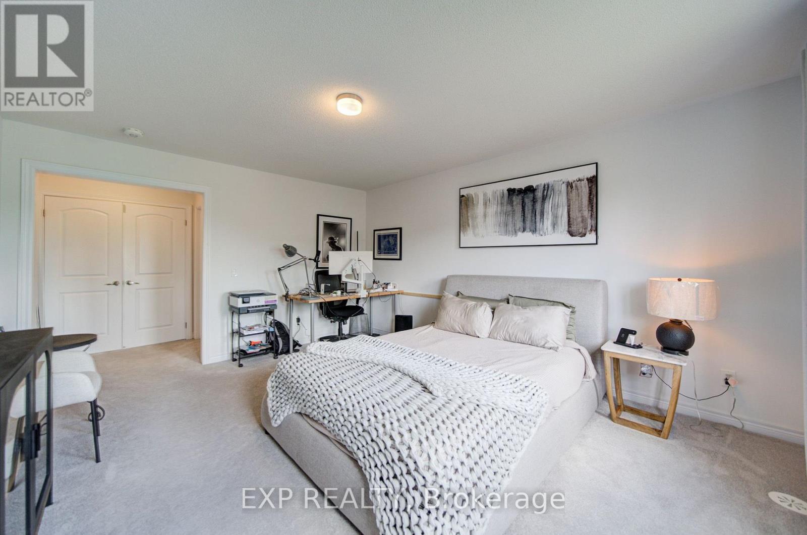 29 Sorbara Way Property Photo 26