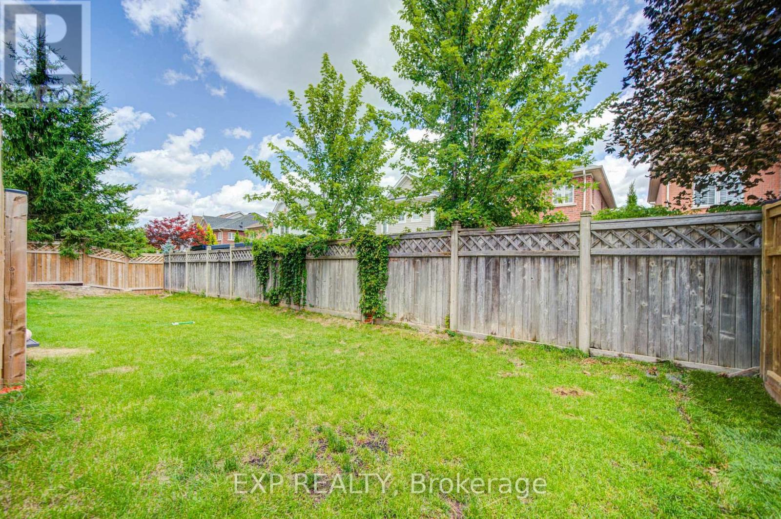 29 Sorbara Way Property Photo 39