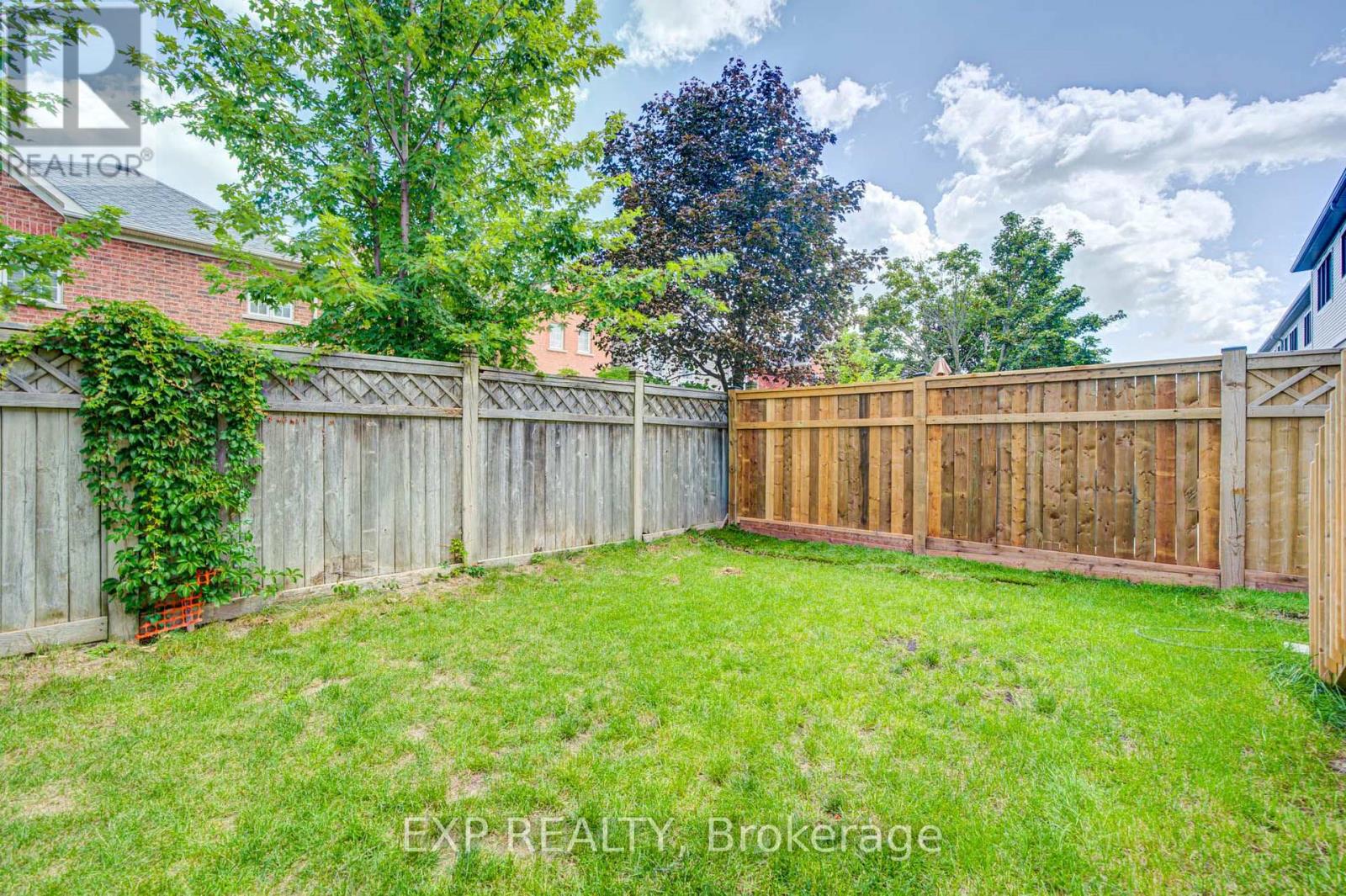 29 Sorbara Way Property Photo 40