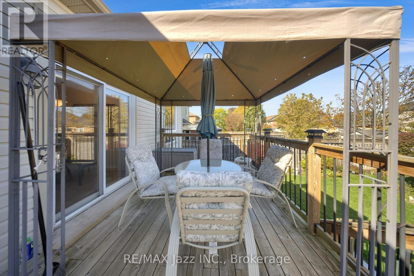 128 Nelson Street Property Photo 32