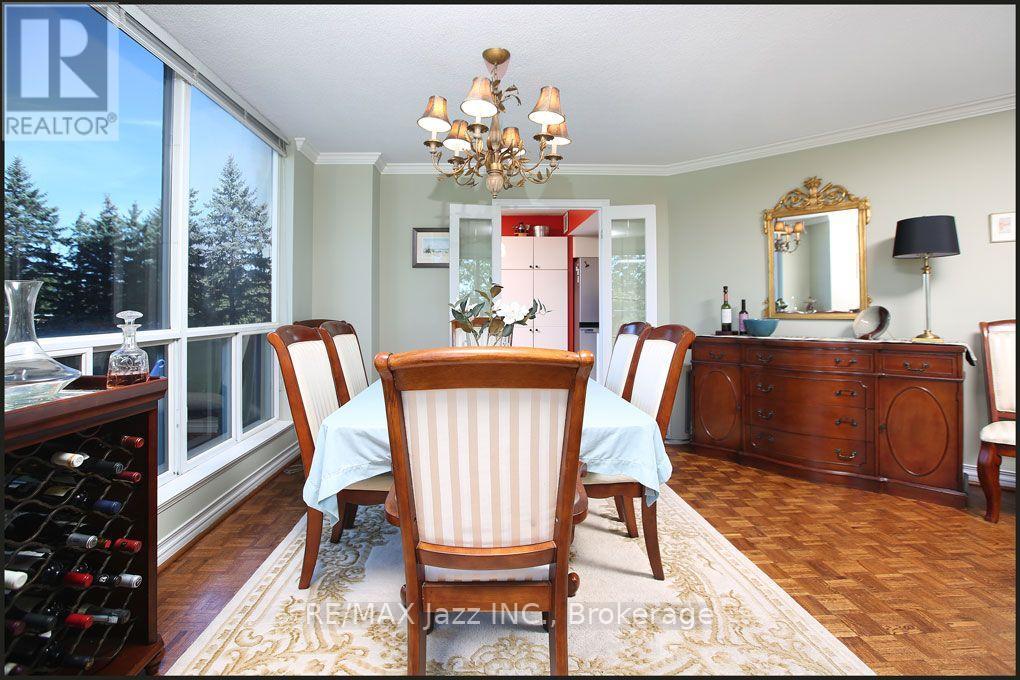 105 - 360 Watson Street W Property Photo 11
