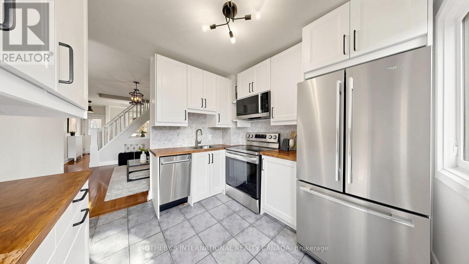 213 Oakcrest Avenue Property Photo 10