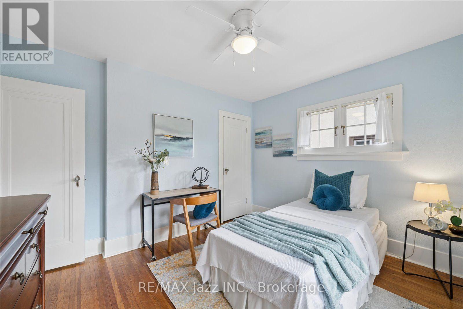 621 Masson Street Property Photo 35