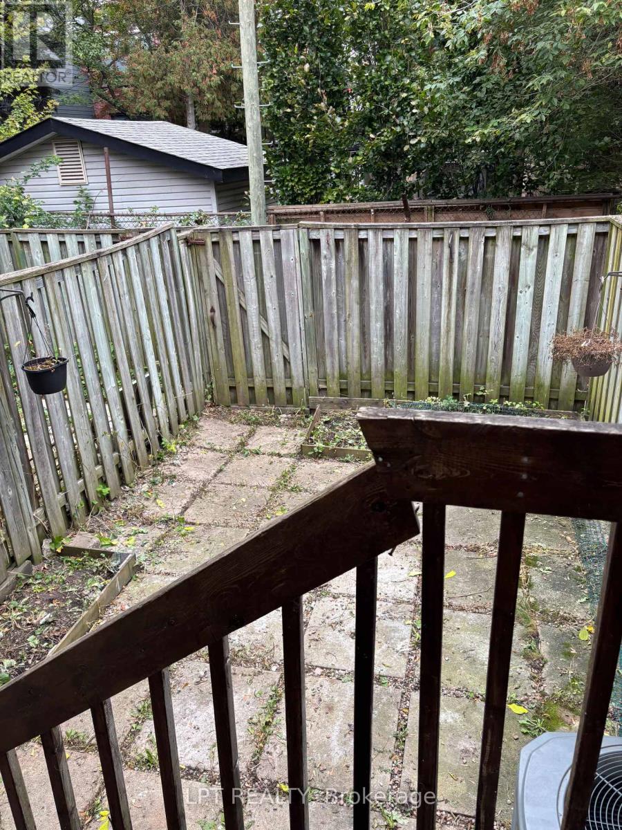 167 - 275 Broadview Avenue Property Photo 12