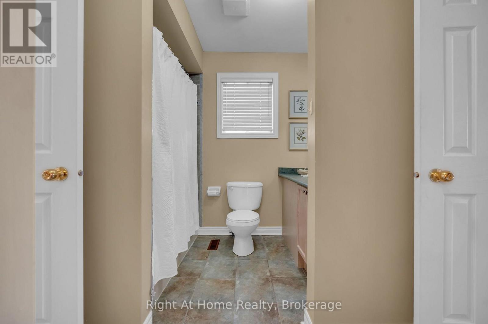 47 Welsh Street Property Photo 37