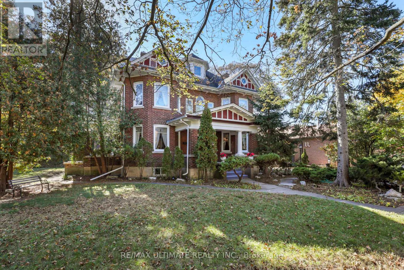 456 Manse Road Property Photo 1
