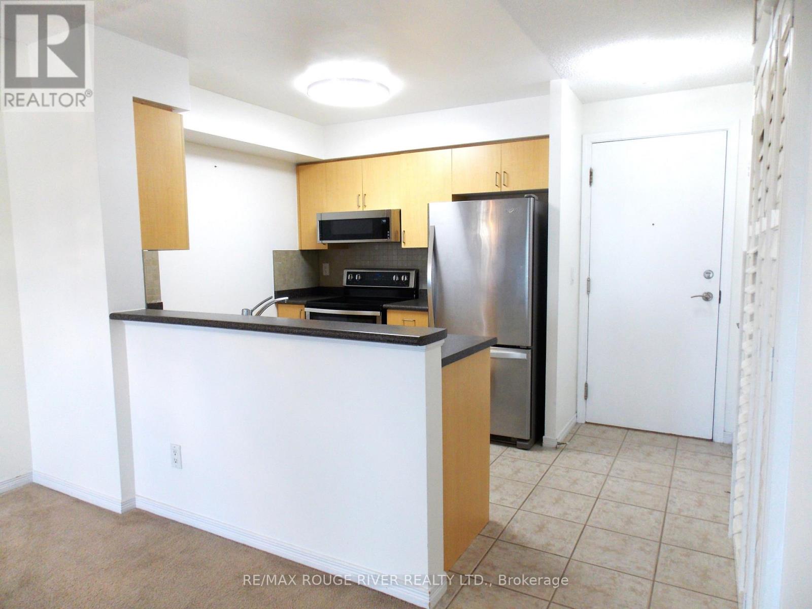 726 - 3650 Kingston Road Property Photo 3