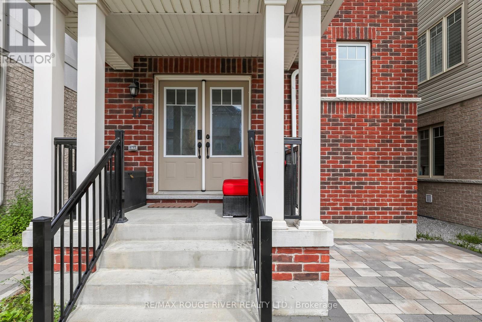 17 Devineridge Avenue Property Photo 2