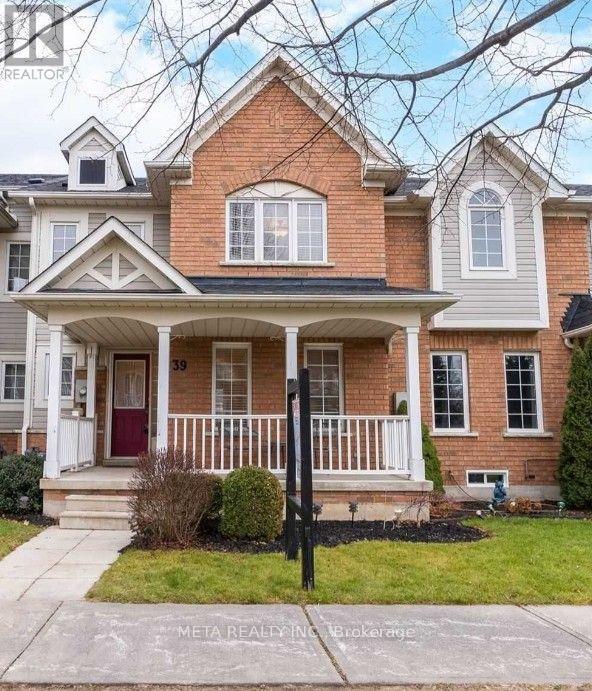 39 Bayside Gate Property Photo 1