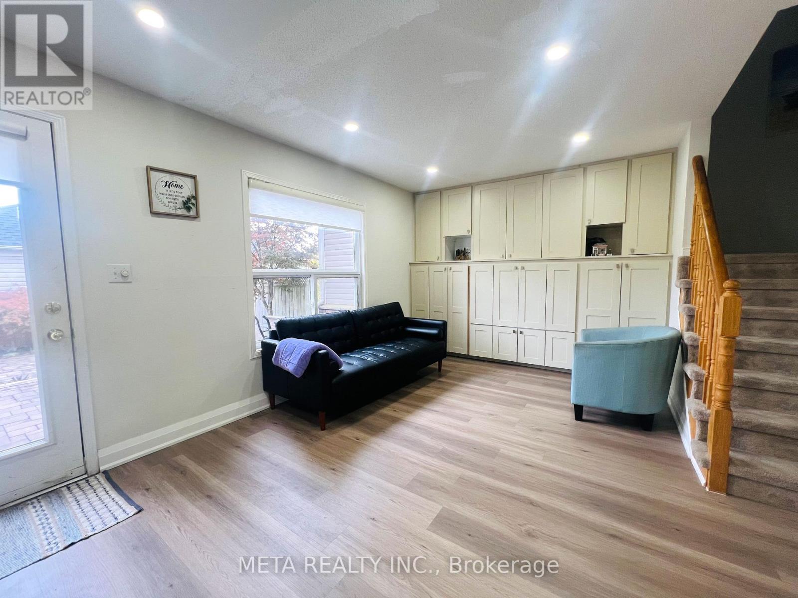 39 Bayside Gate Property Photo 5