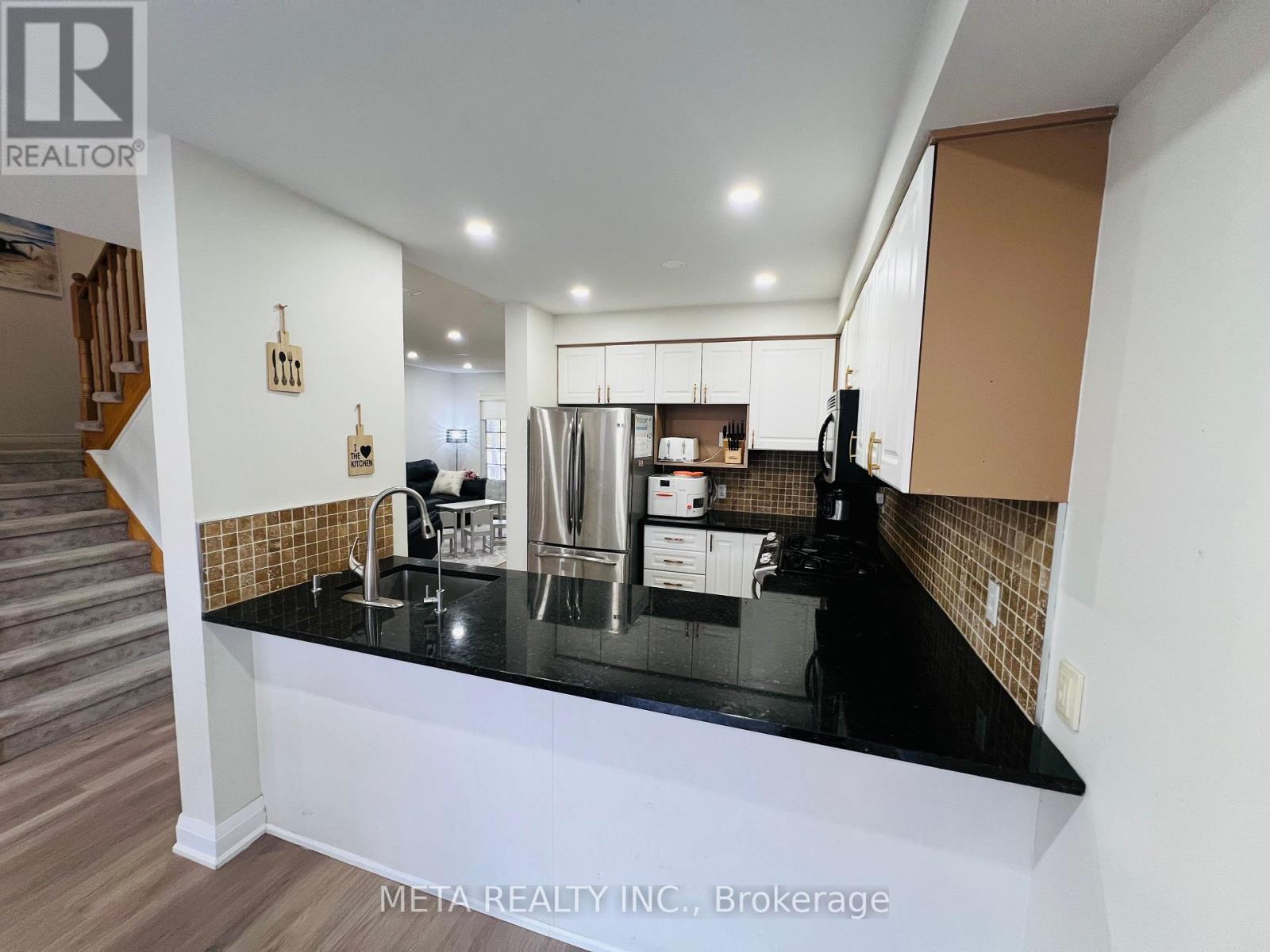 39 Bayside Gate Property Photo 10