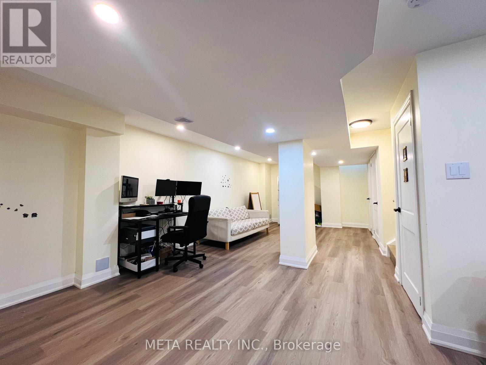 39 Bayside Gate Property Photo 24