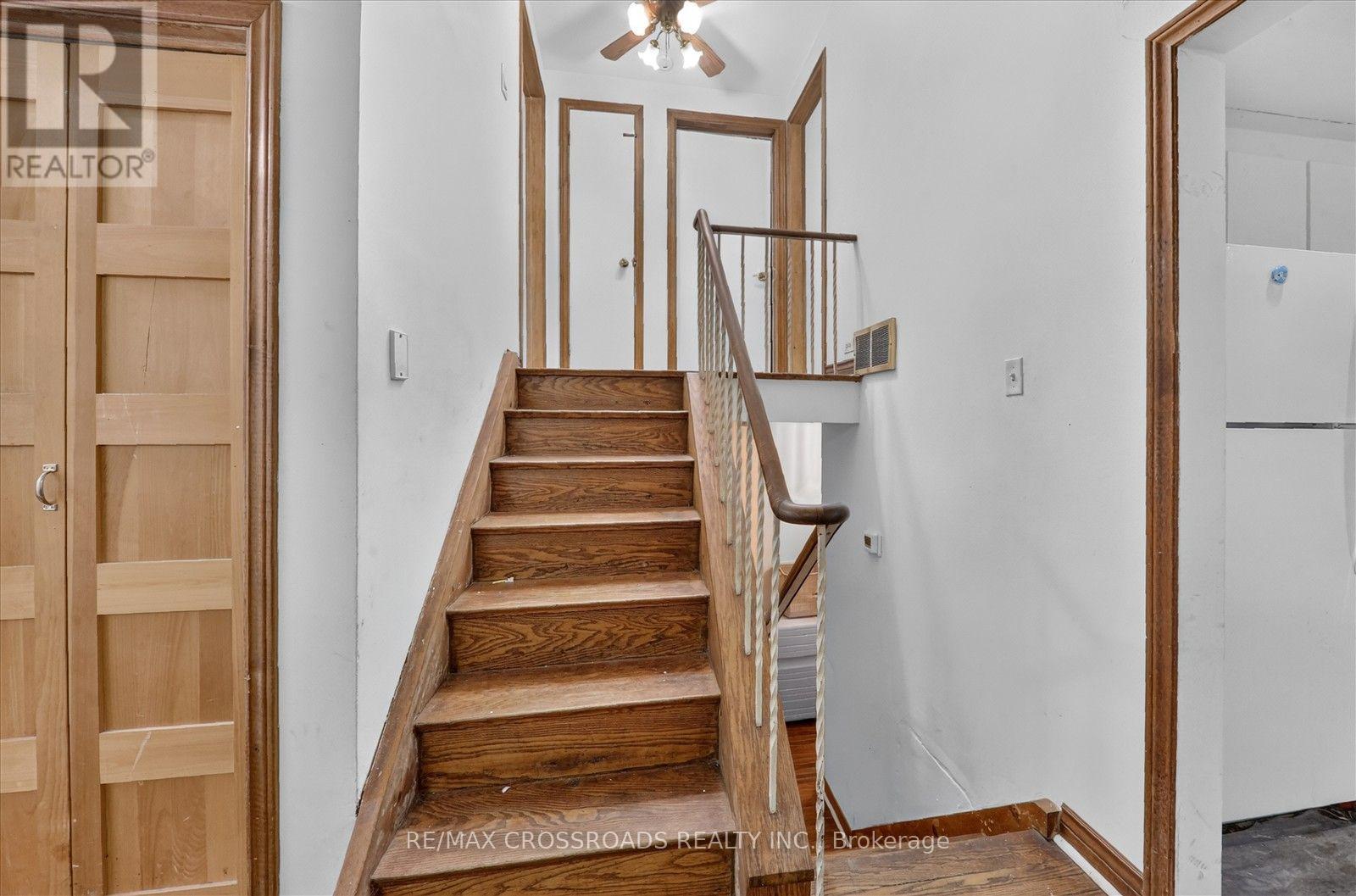 75 Fordover Drive Property Photo 12