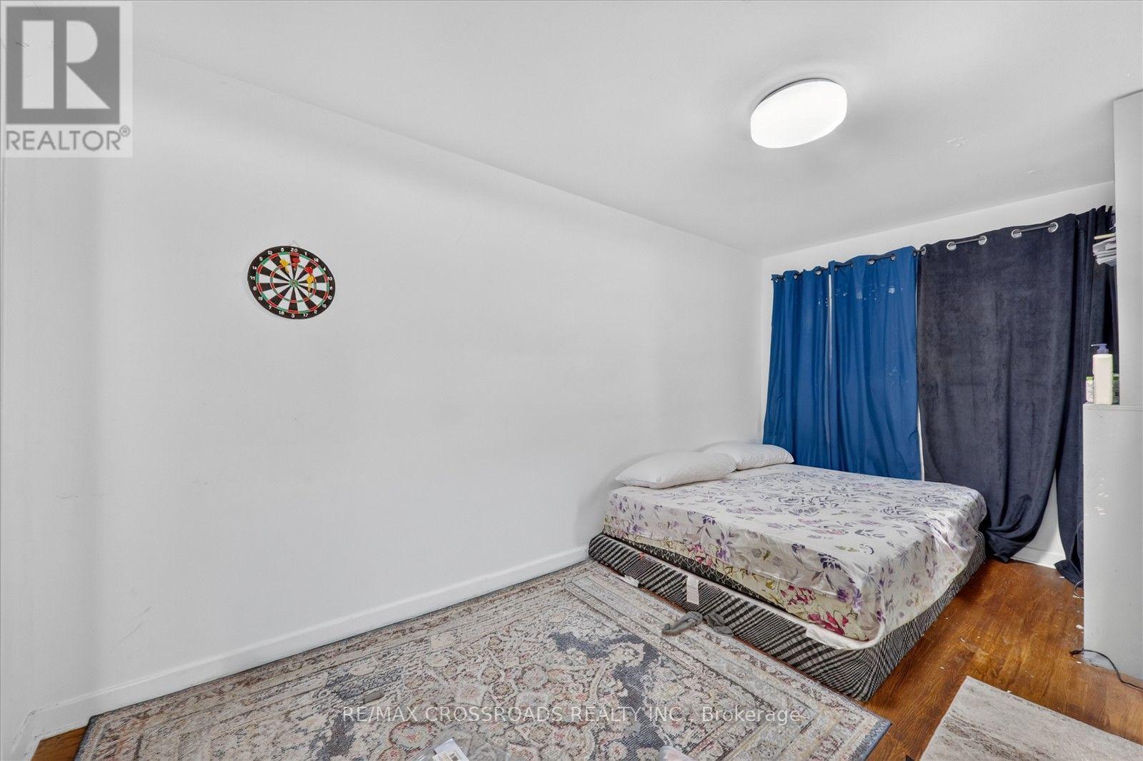 75 Fordover Drive Property Photo 14