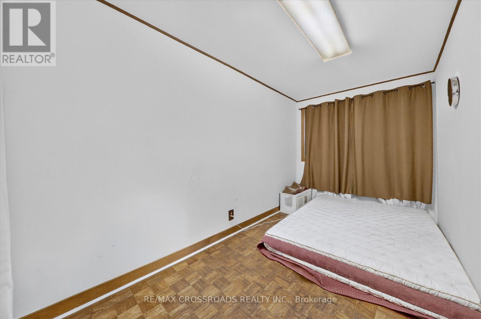 75 Fordover Drive Property Photo 17