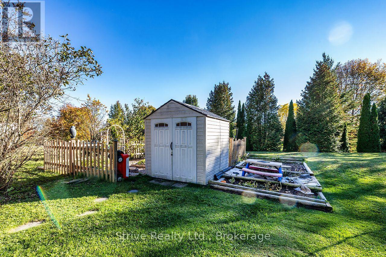 14 Christie Crescent Property Photo 46