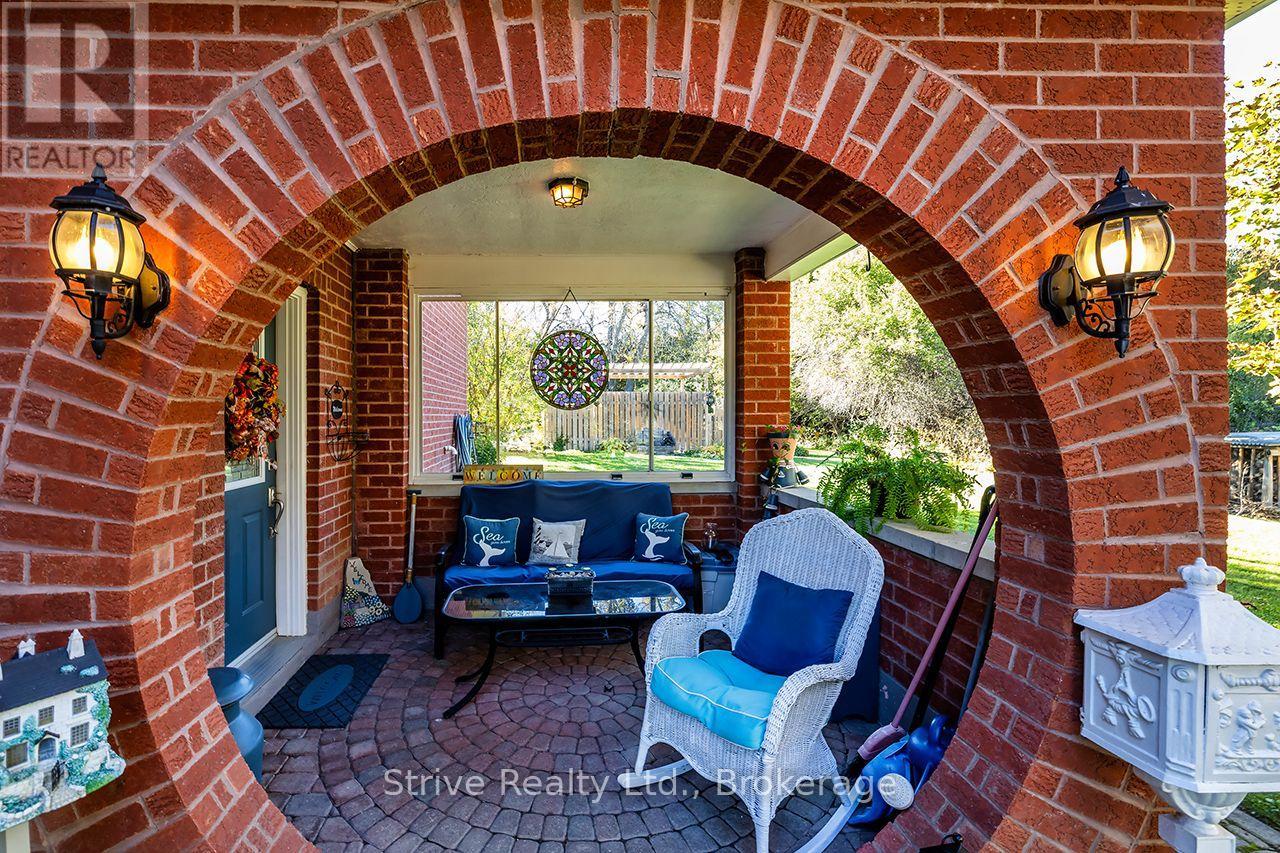 14 Christie Crescent Property Photo 49