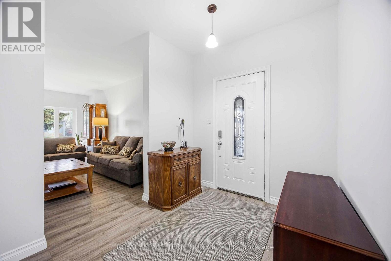 971 Oklahoma Drive Property Photo 8