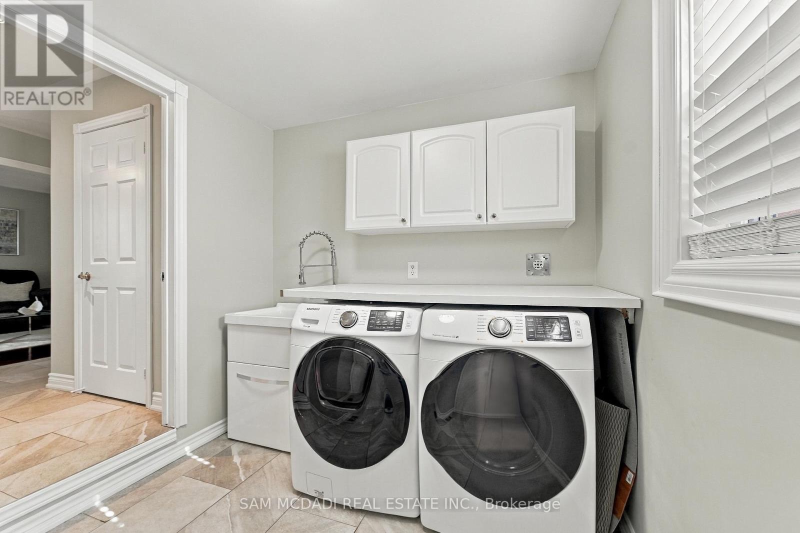 135 Watford Street Property Photo 16