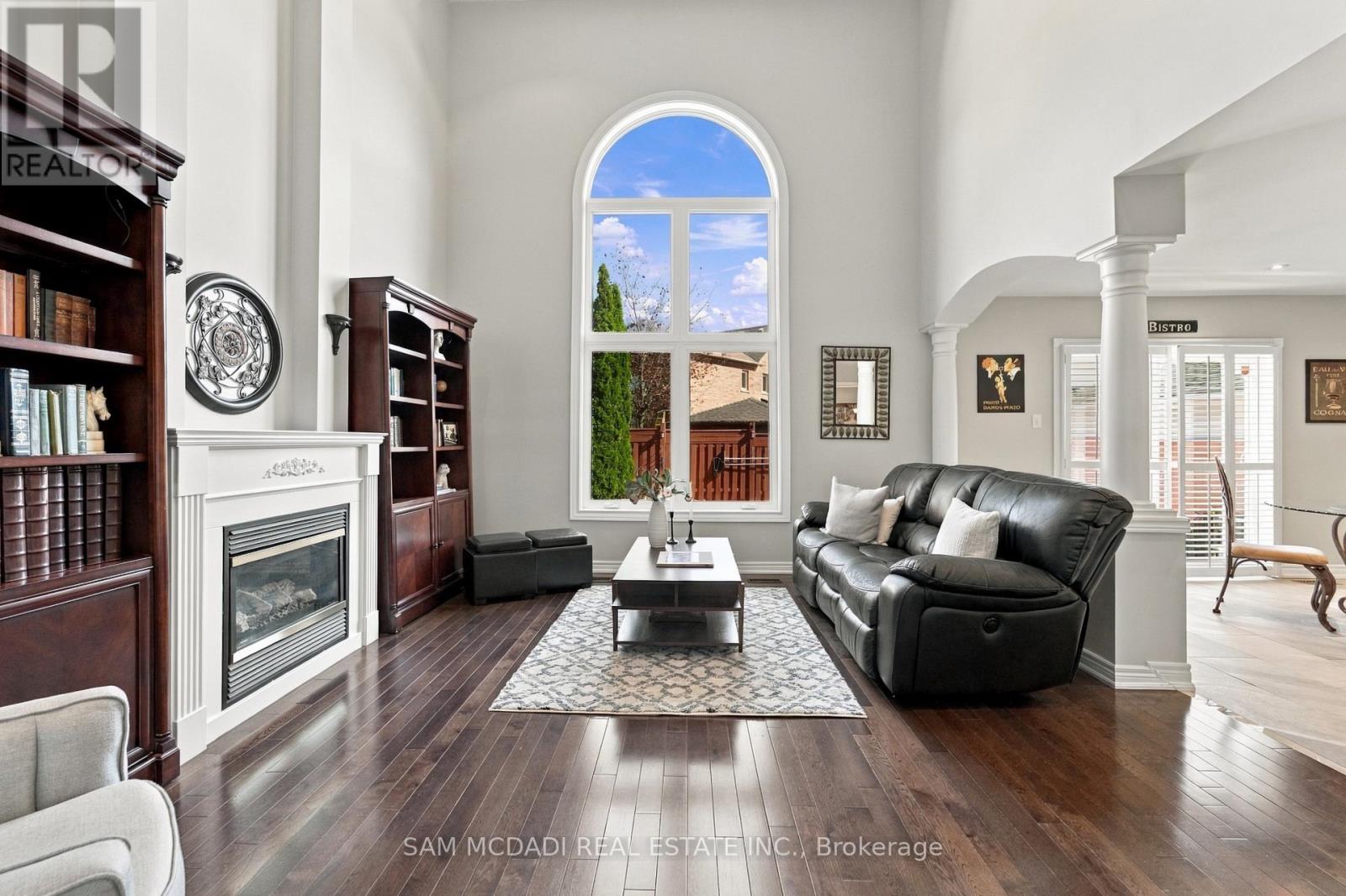135 Watford Street Property Photo 29