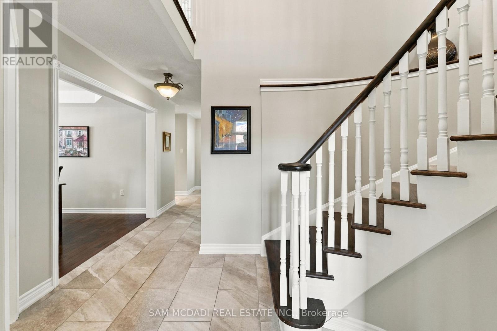 135 Watford Street Property Photo 31