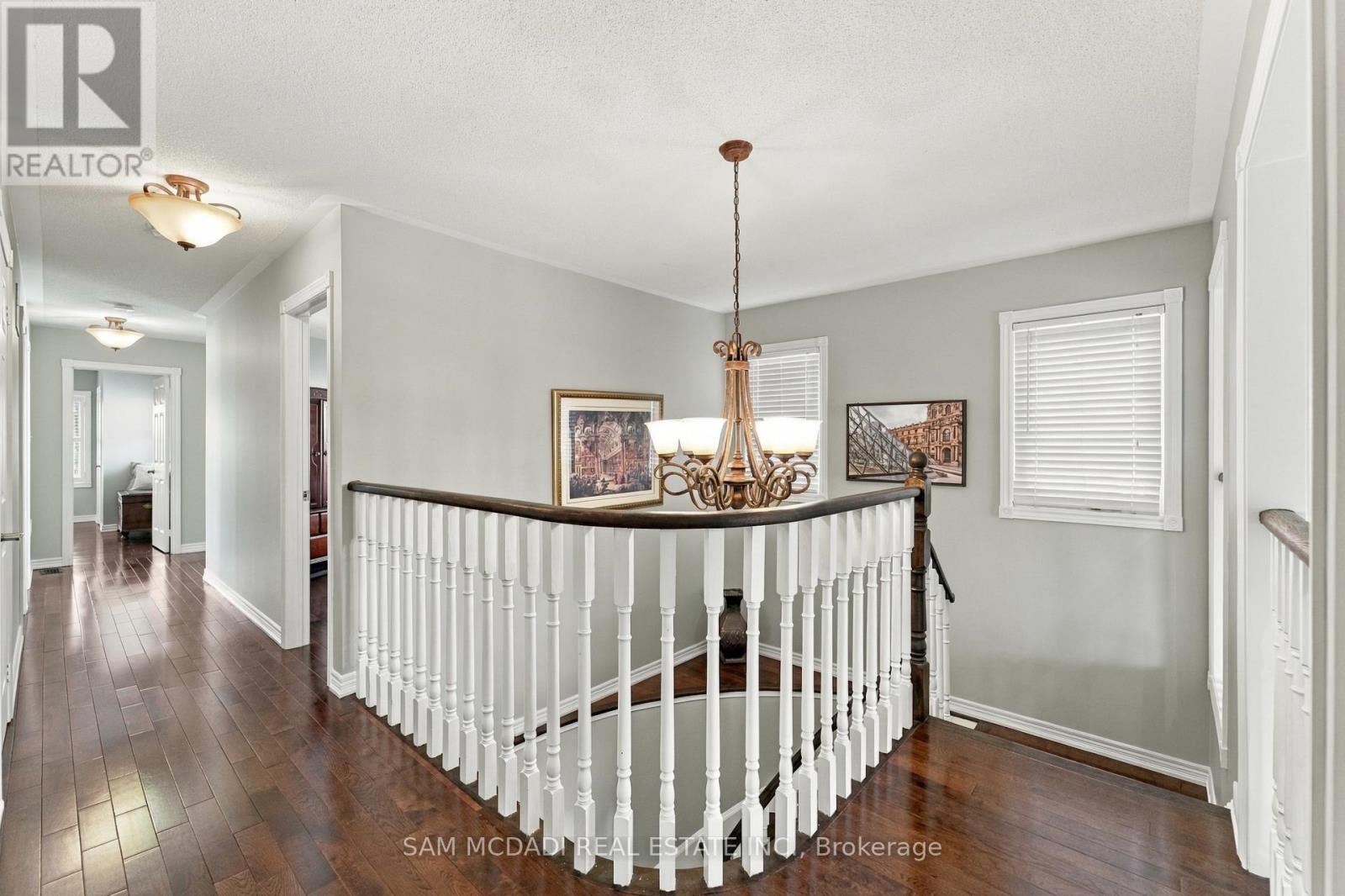 135 Watford Street Property Photo 33