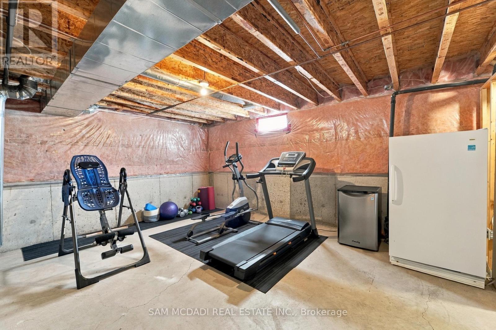 135 Watford Street Property Photo 46