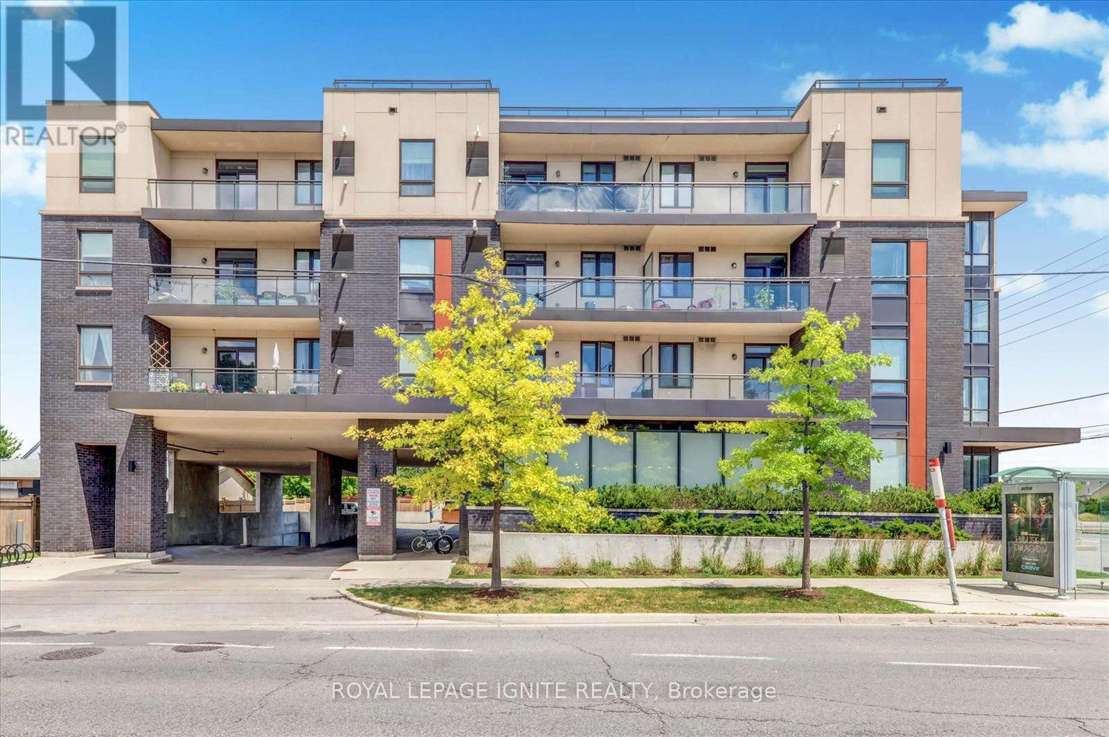 116 - 3560 ST CLAIR AVENUE E Property Photo 1