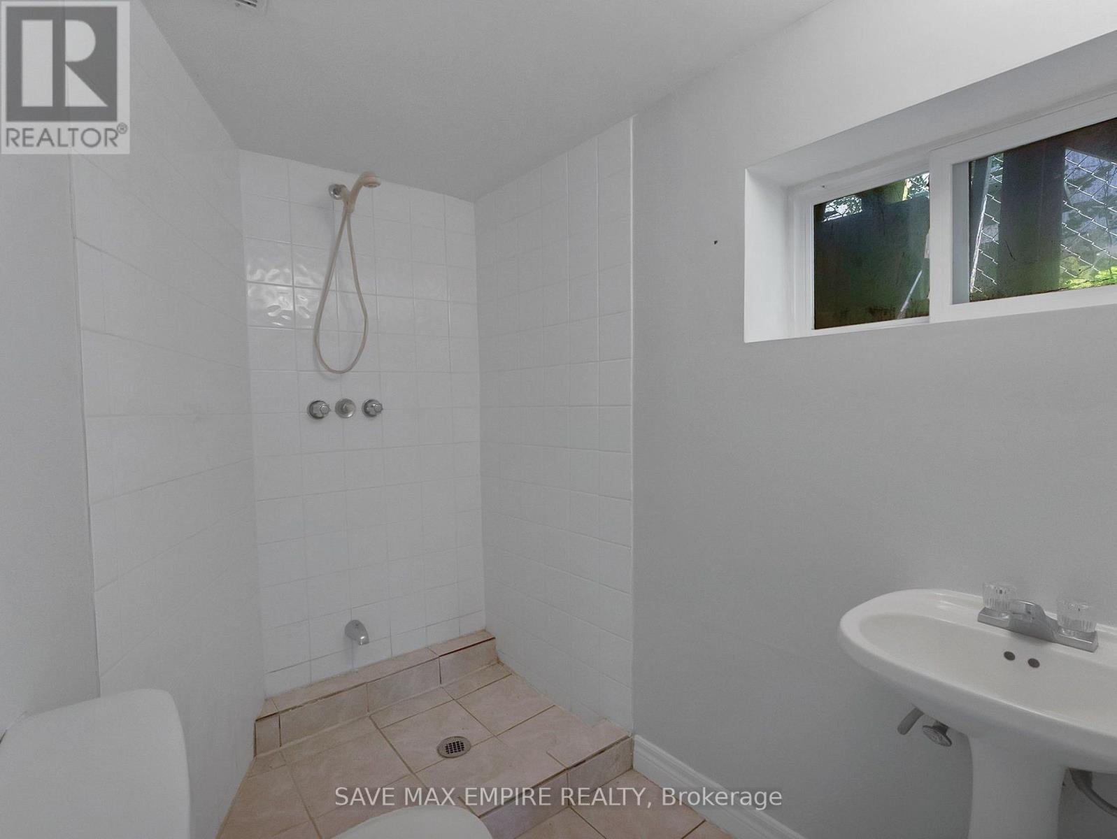 19 Minto Street Property Photo 25