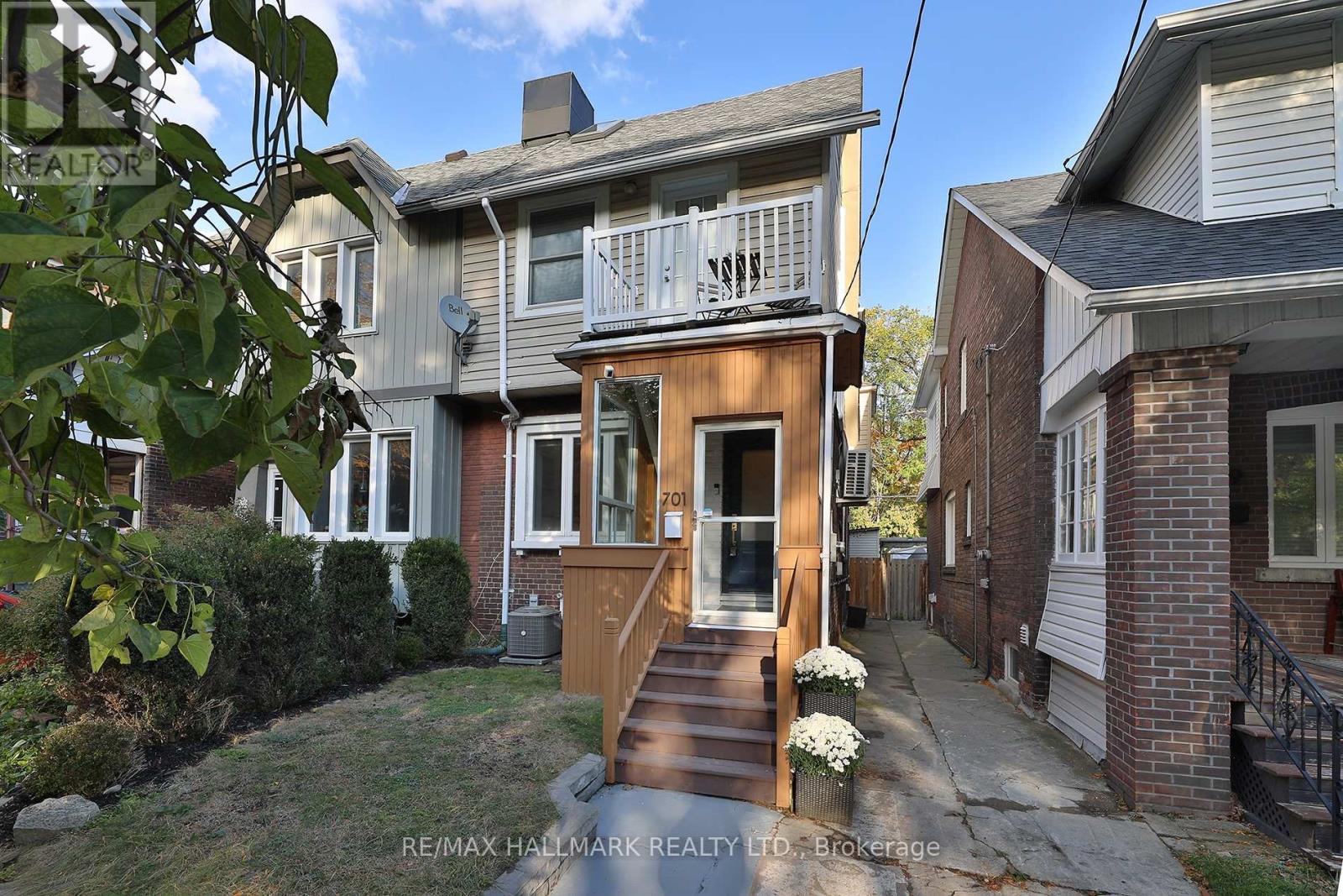 701 Greenwood Avenue Property Photo