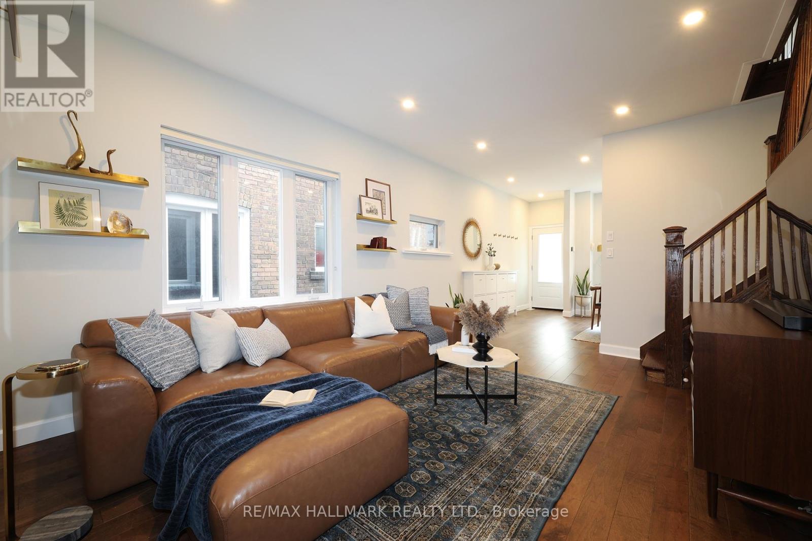 701 Greenwood Avenue Property Photo 8