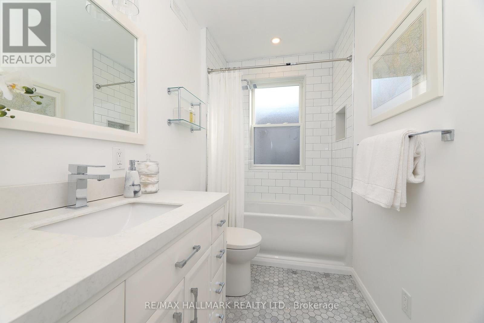 701 Greenwood Avenue Property Photo 24