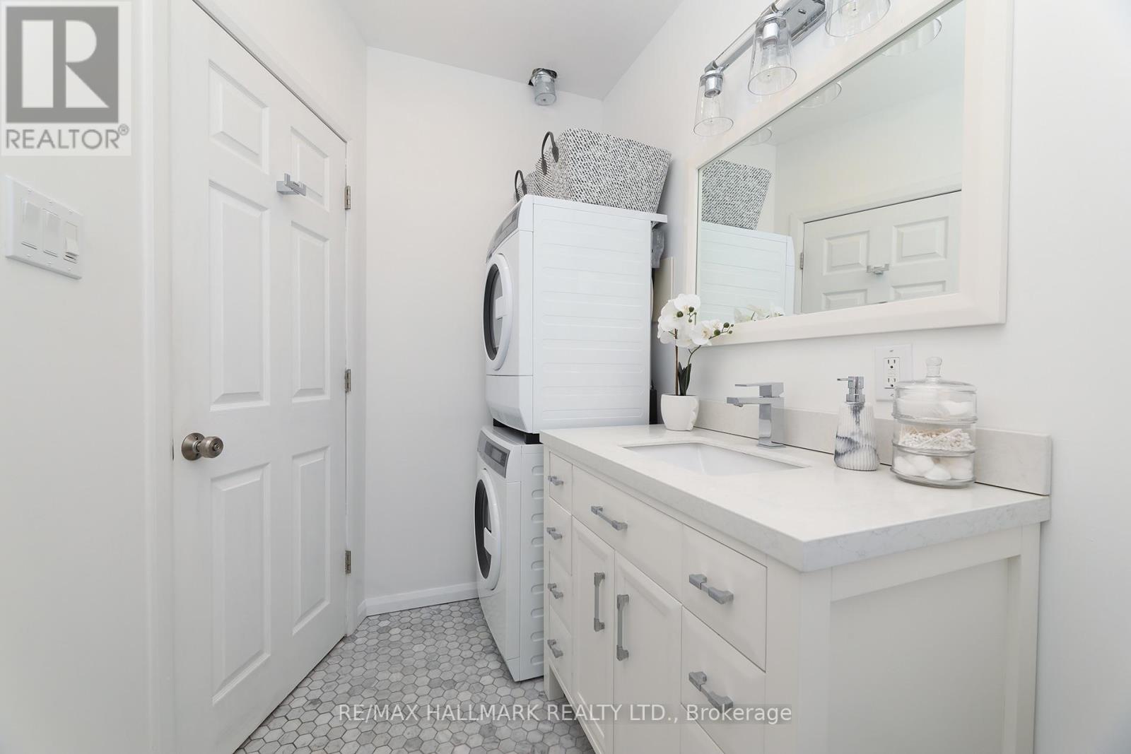 701 Greenwood Avenue Property Photo 25