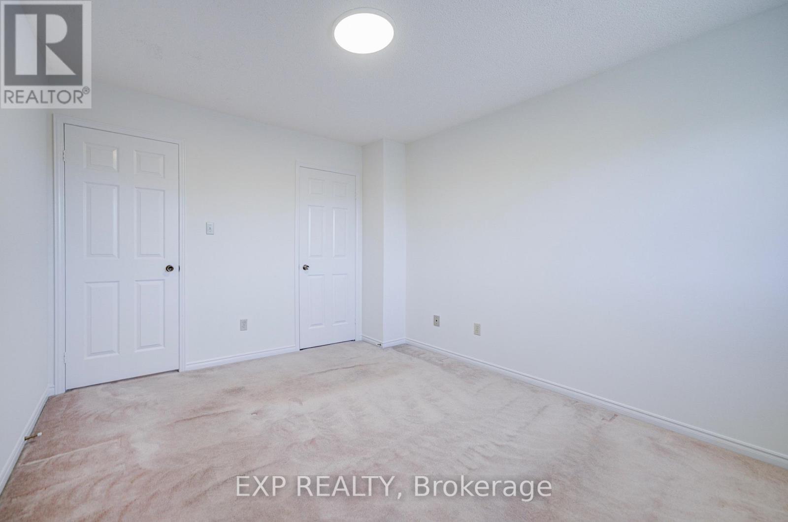 47 Longsword Drive Property Photo 43