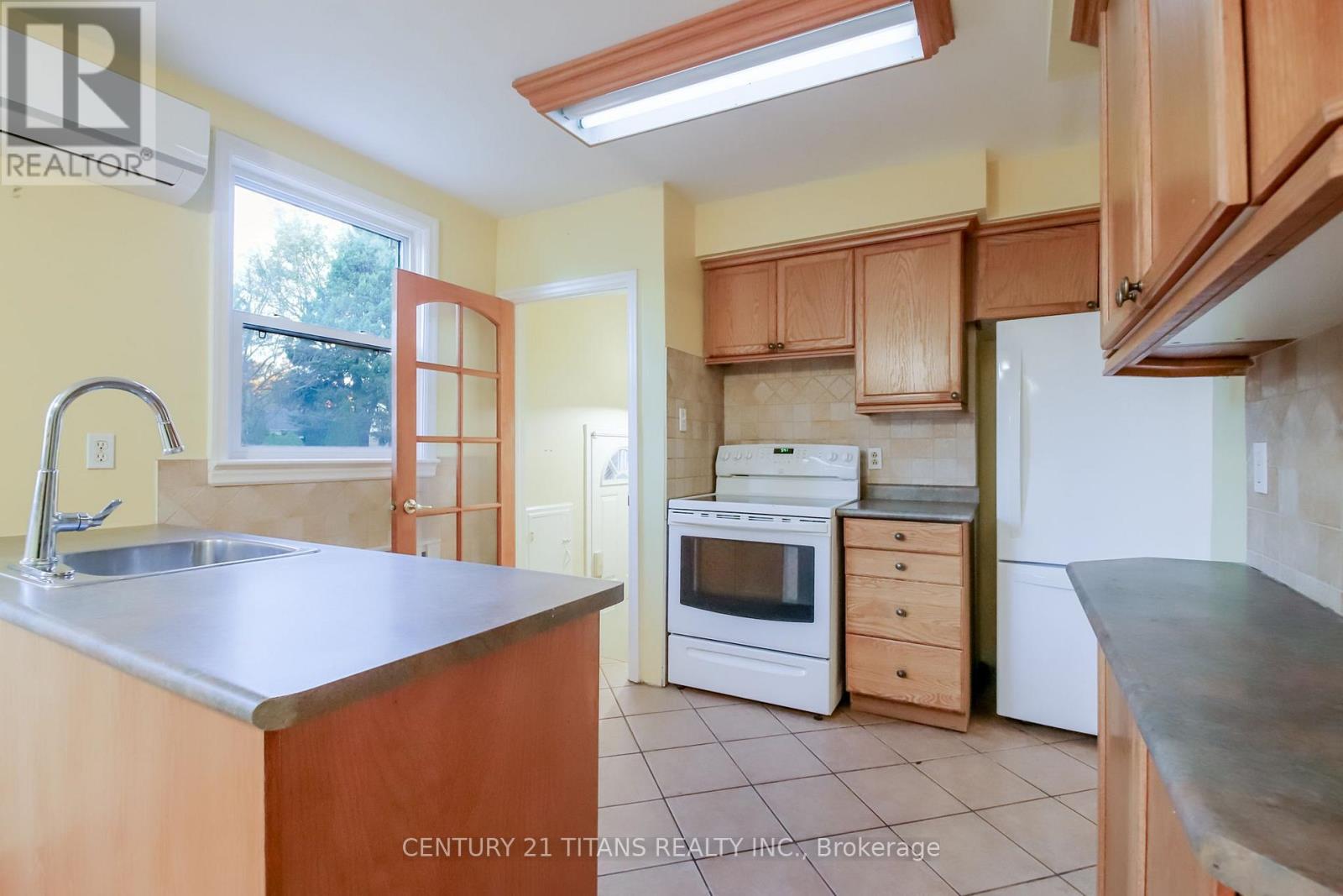 172 Phyllis Avenue Property Photo 18