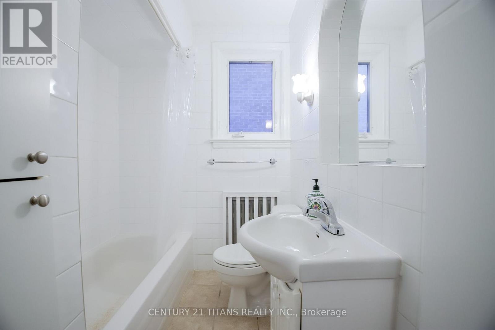 172 Phyllis Avenue Property Photo 24