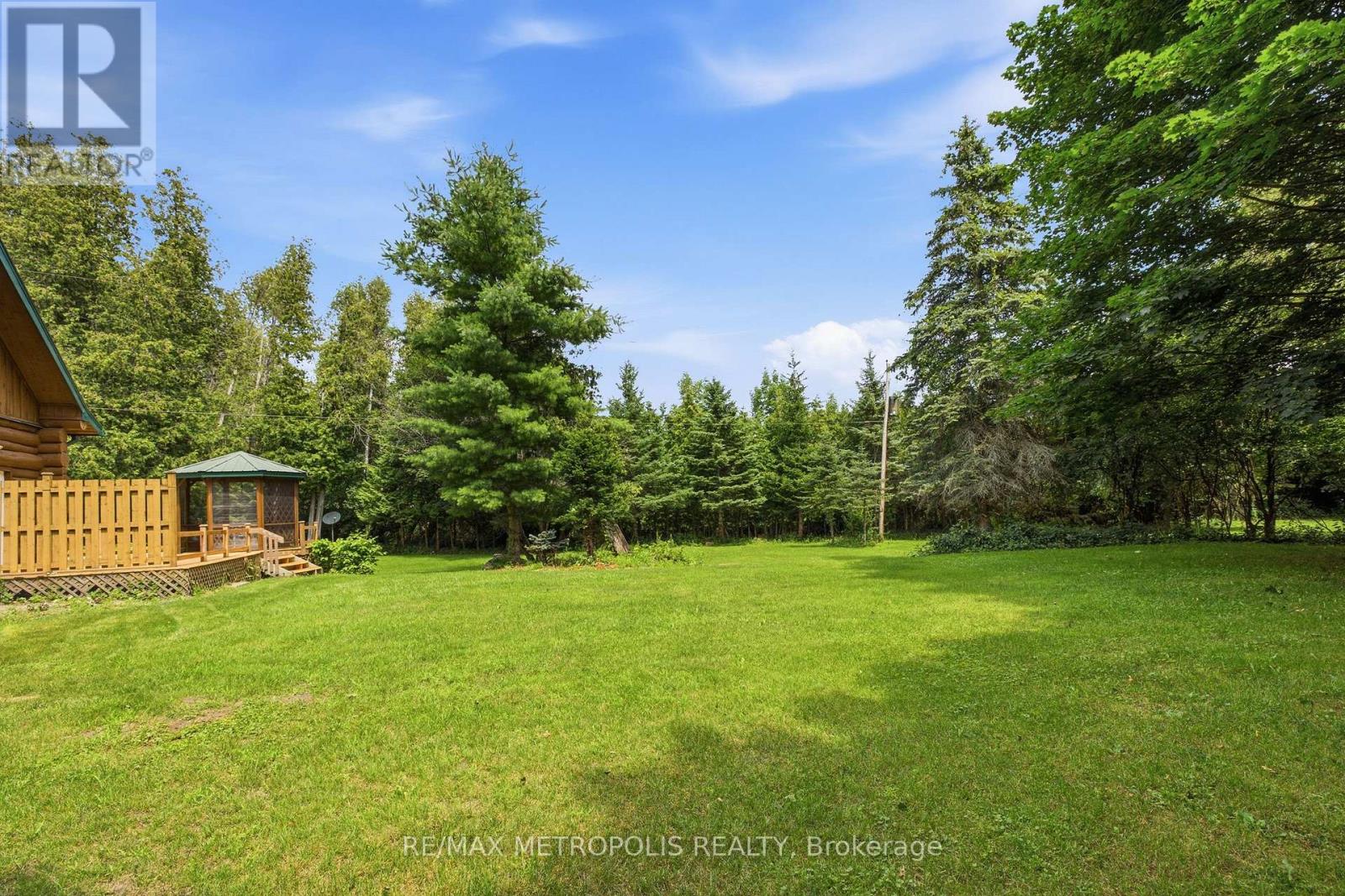7535 Leskard Road Property Photo 9